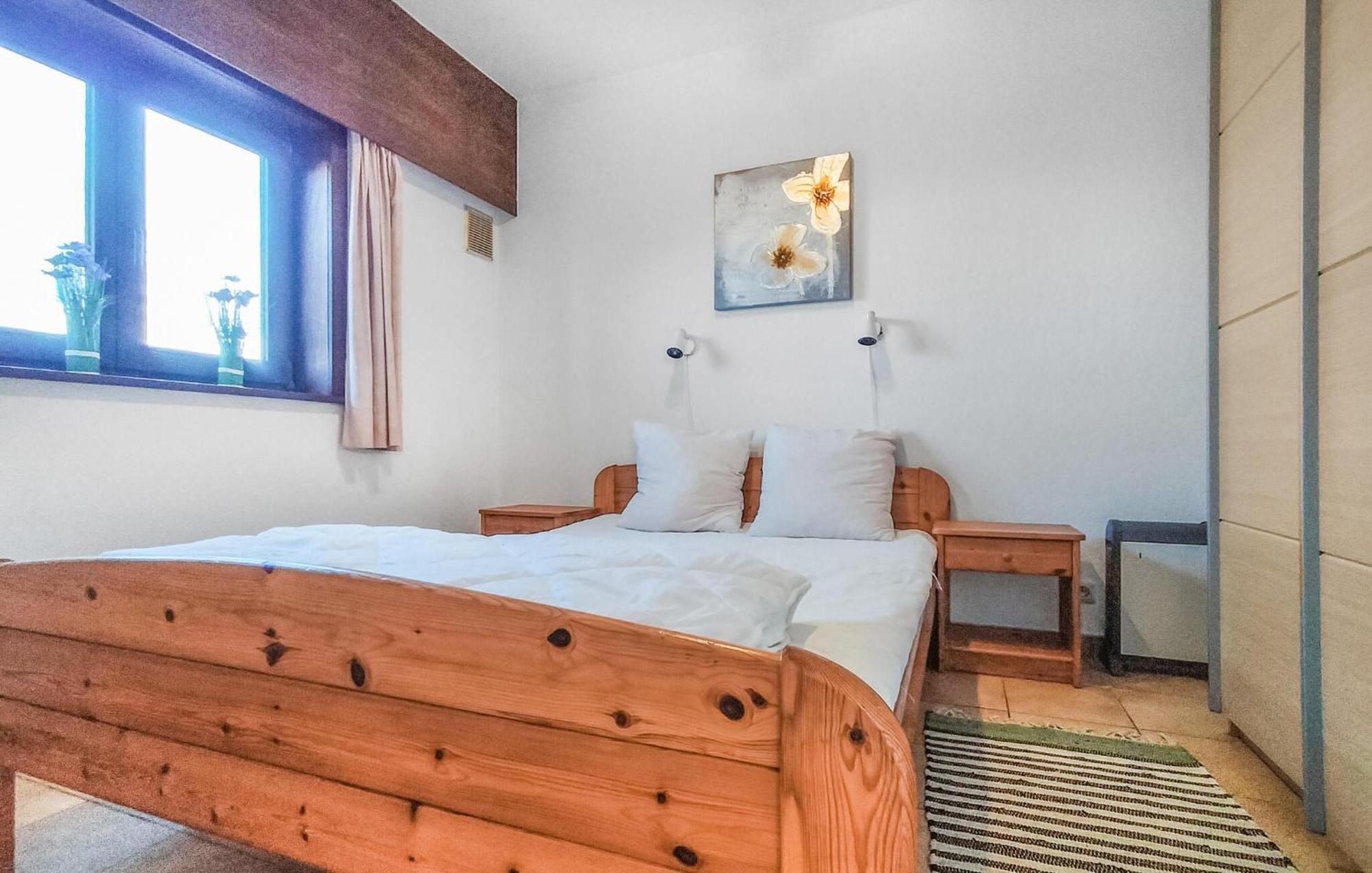 Beautiful Apartment In Bredene With Kitchen 외부 사진